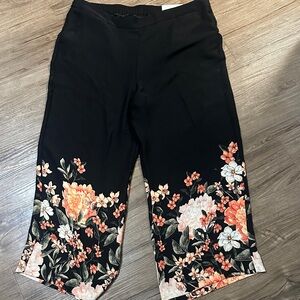 Chico's Sleek Dark Gray Pants